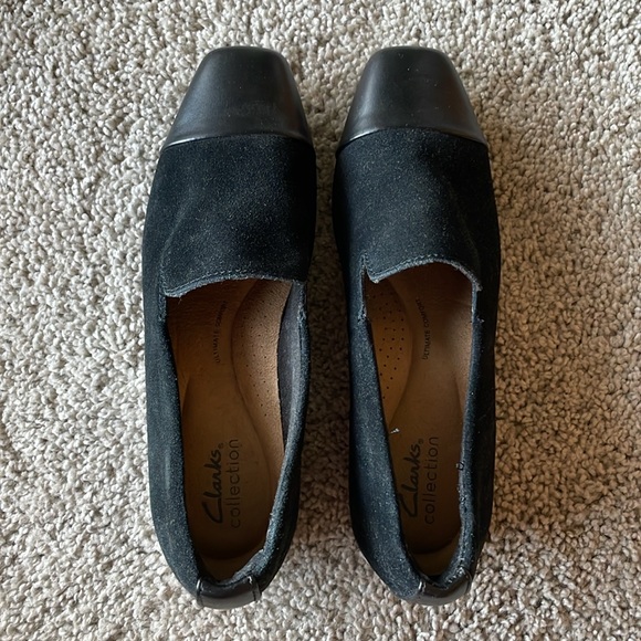 Clark’s Suede Loafer - New with Tags! - Picture 4 of 10